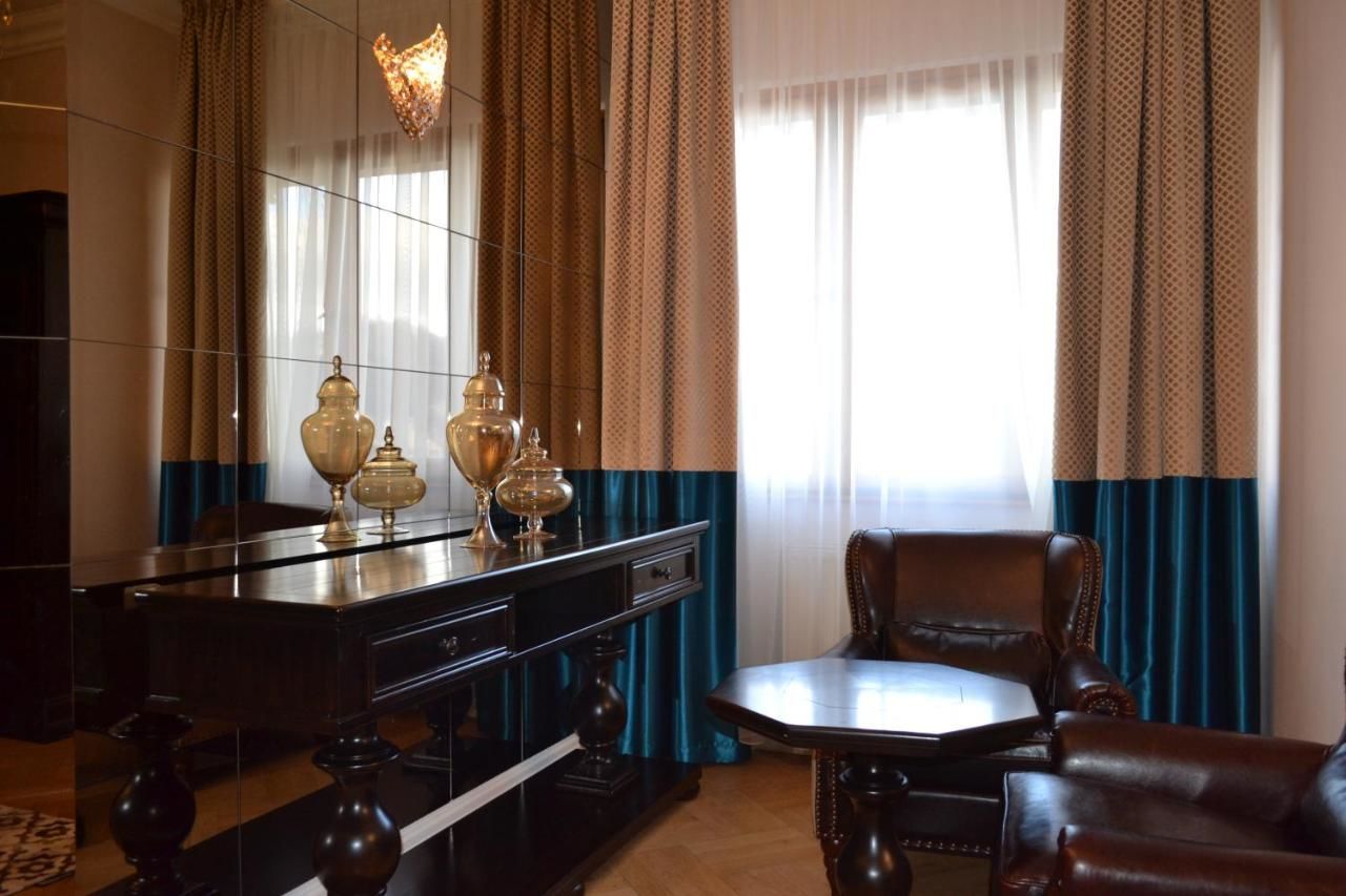 Отель Casa Cranta Брашов-19
