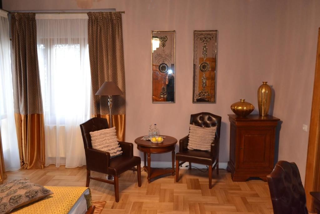 Отель Casa Cranta Брашов-52
